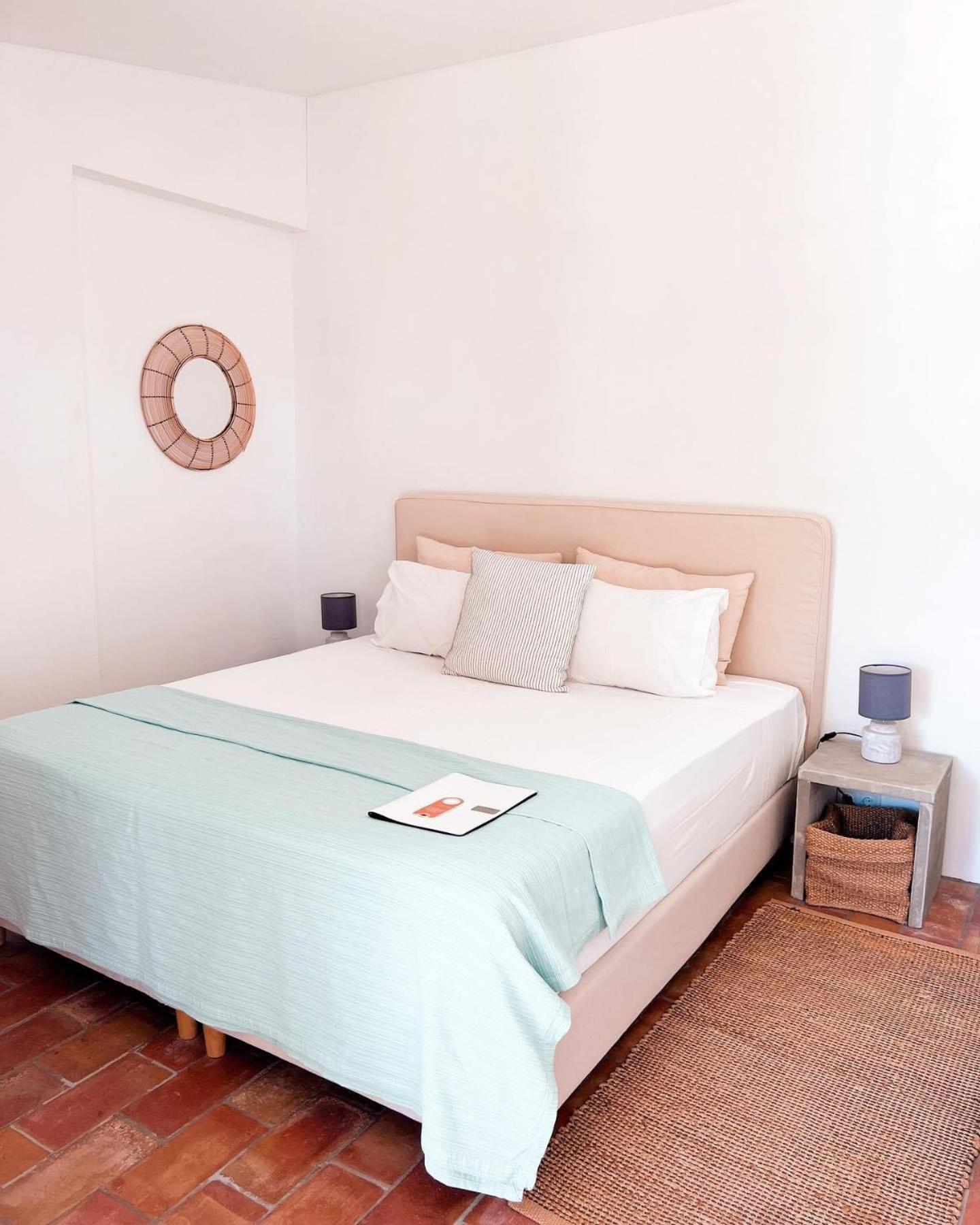 לינה וארוחת בוקר מונקאראפאצ'ו Quinta Luz Do Sol מראה חיצוני תמונה