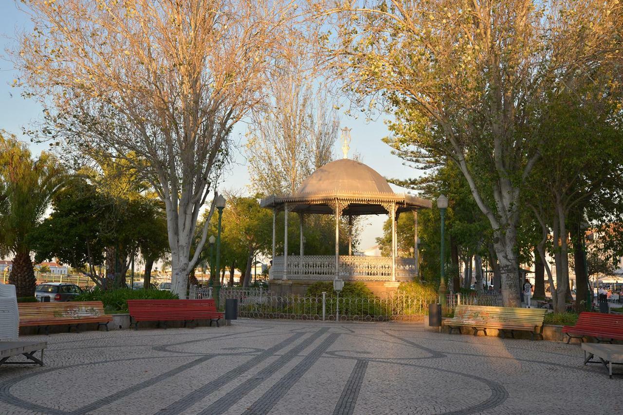 לינה וארוחת בוקר מונקאראפאצ'ו Quinta Luz Do Sol מראה חיצוני תמונה